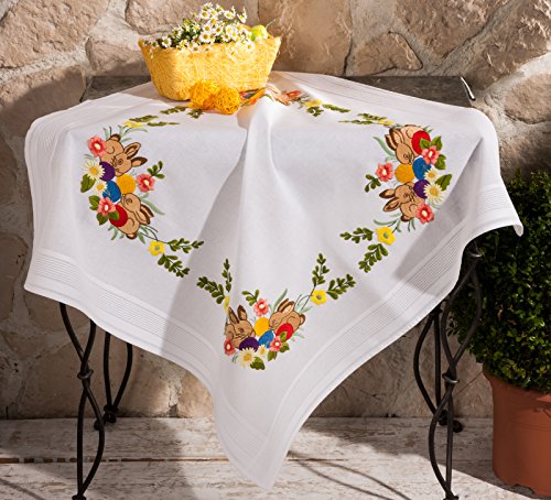 KAMACA Stickpackung OSTERHASEN IM NEST mit niedlichen Häschen Tischdecke 80x80 cm Spannstich Plattstich vorgezeichnet Baumwolle komplettes Stickset mit Stickvorlage Ostern Frühling