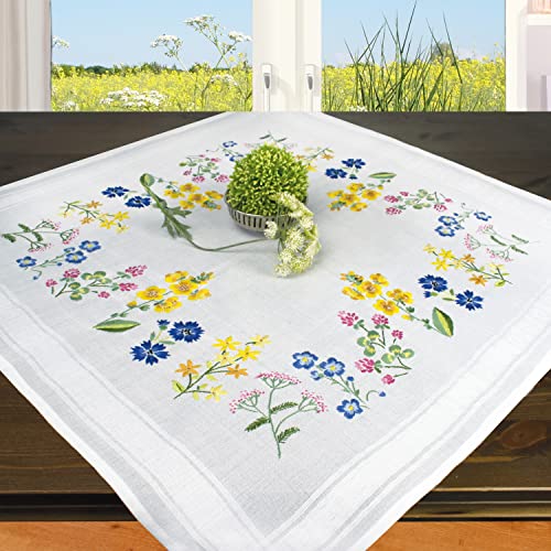 Ernst Schäfer Stickpackung Sommer Blumenwiese, Tischdecken Set vorgezeichnet zum Sticken, Blumen Stickset mit Plattstich und Stielstich zum Selbersticken, Weiß, 80 x 80 cm