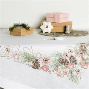 Rico Design Stickpackung Decke Christrosen 90x90cm