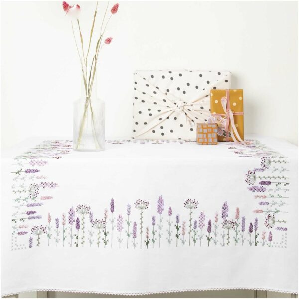 Rico Design Stickpackung Decke Lavendelfeld 95x95cm